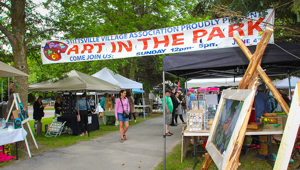 Arts in the Park 2017. Photo by Barry Gray.