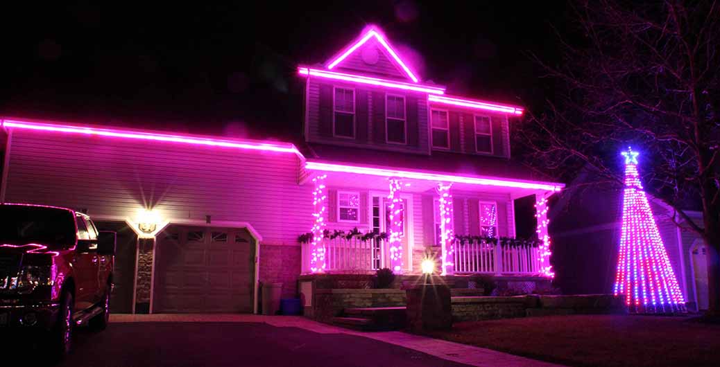 Christmas lights on Bell Street, 2015. Photo by Barry Gray.