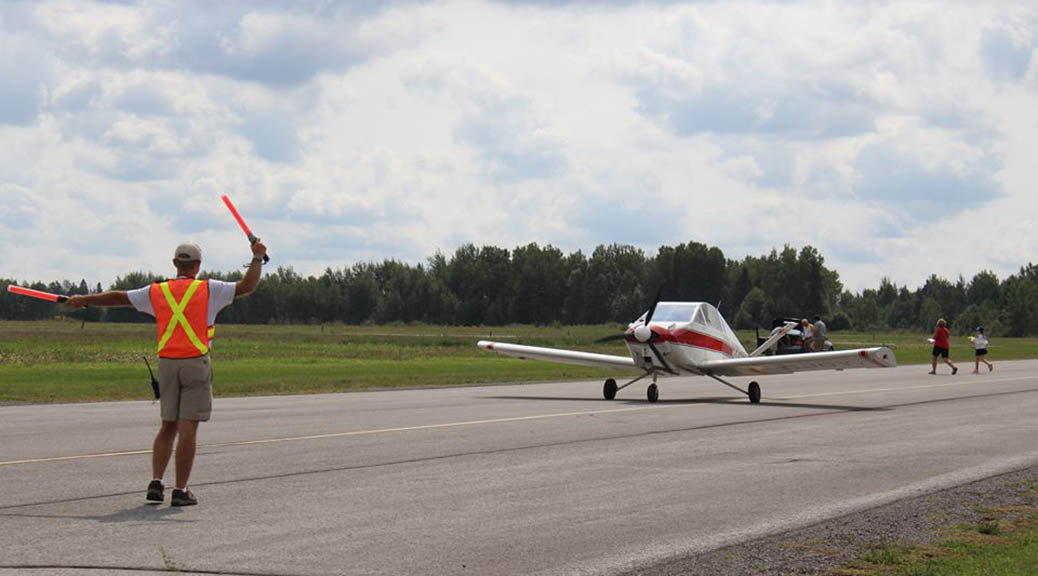 Family Day at the Carp Airport. Photo by Jiyun Shin.