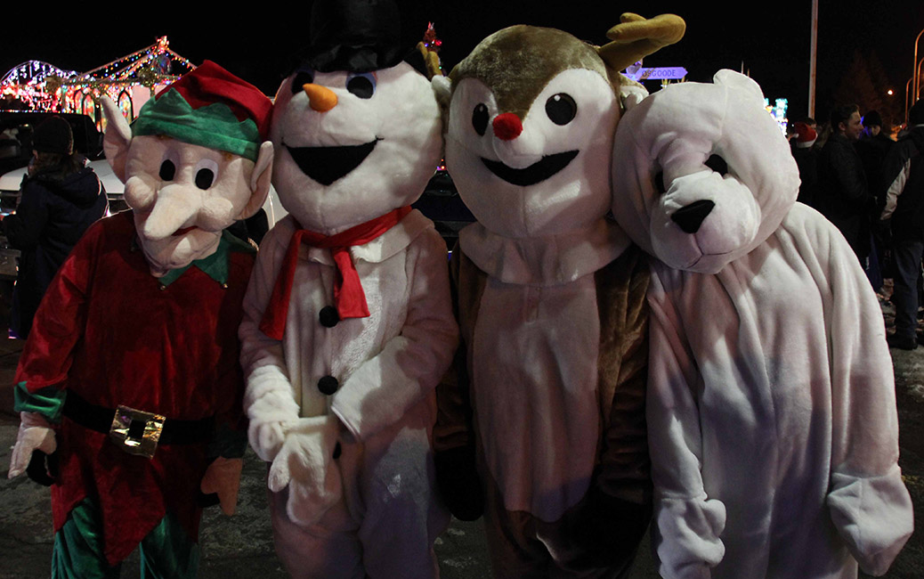 Stittsville Parade of Lights 2016. Photo by Barry Gray