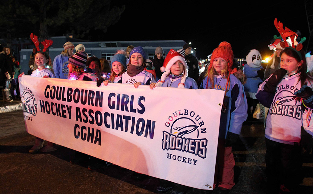 Stittsville Parade of Lights 2016. Photo by Barry Gray