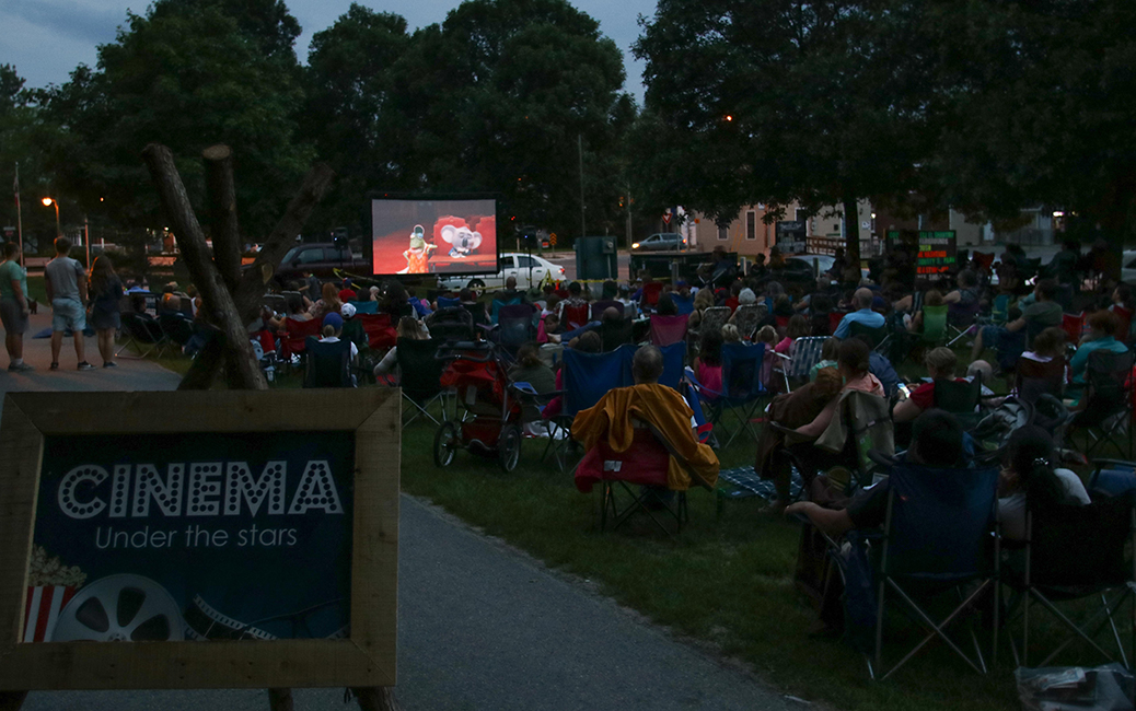 Cinema under the stars. Photo by Barry Gray.