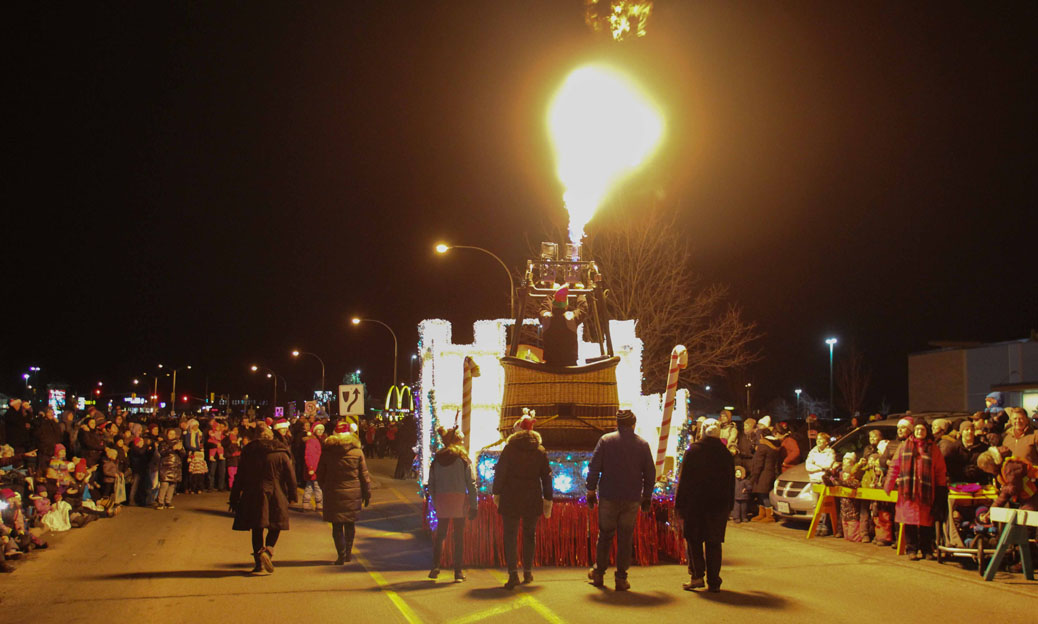 Stittsville Parade of Lights 2017. Photo by Barry Gray
