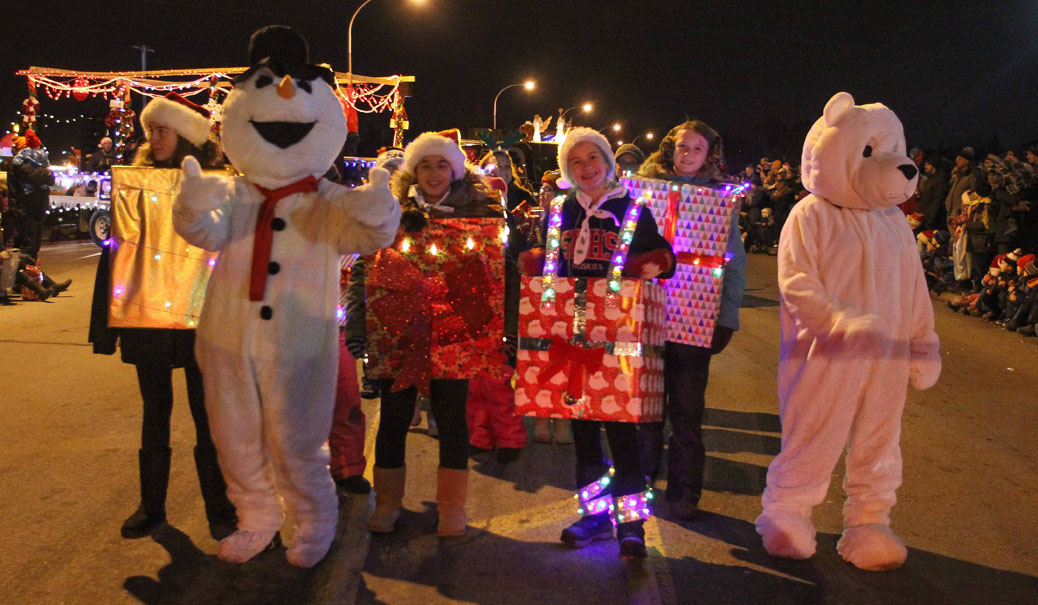 Stittsville Parade of Lights 2017. Photo by Barry Gray