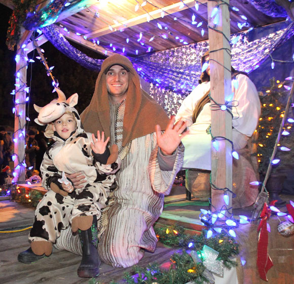 Stittsville Parade of Lights 2017. Photo by Barry Gray