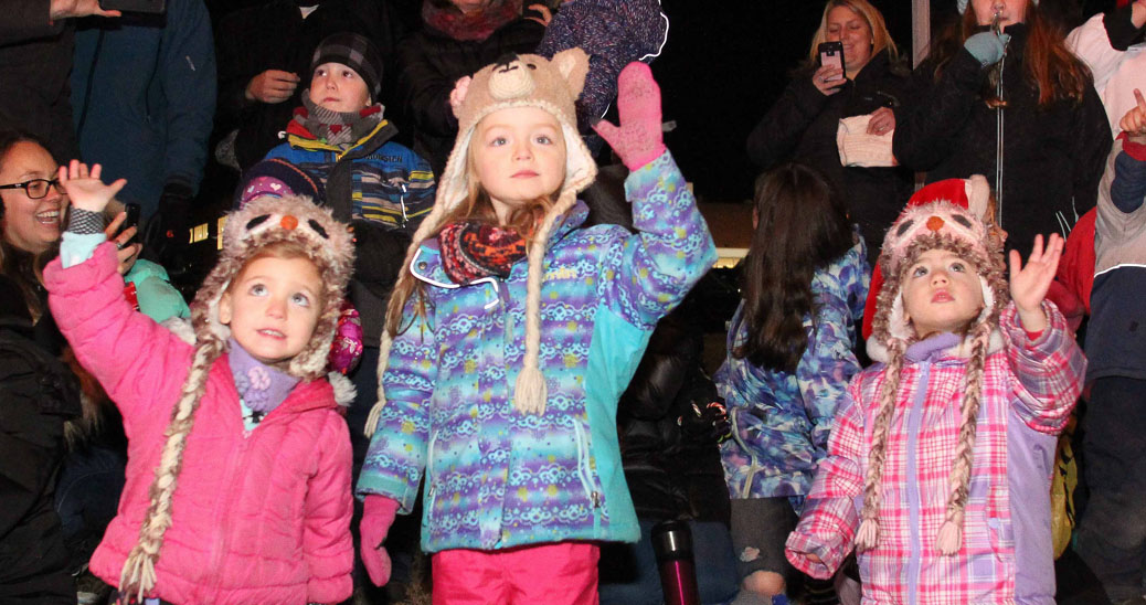 Stittsville Parade of Lights 2017. Photo by Barry Gray