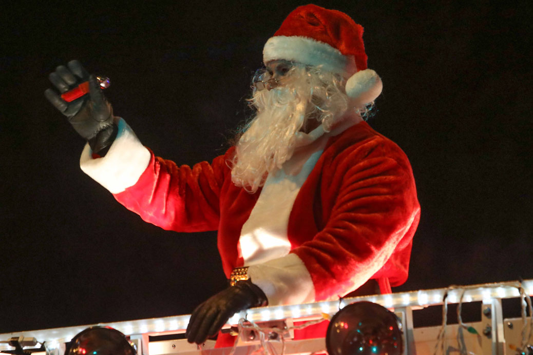 Stittsville Parade of Lights 2017. Photo by Barry Gray