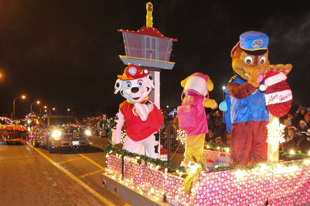 Stittsville Parade of Lights 2017. Photo by Barry Gray