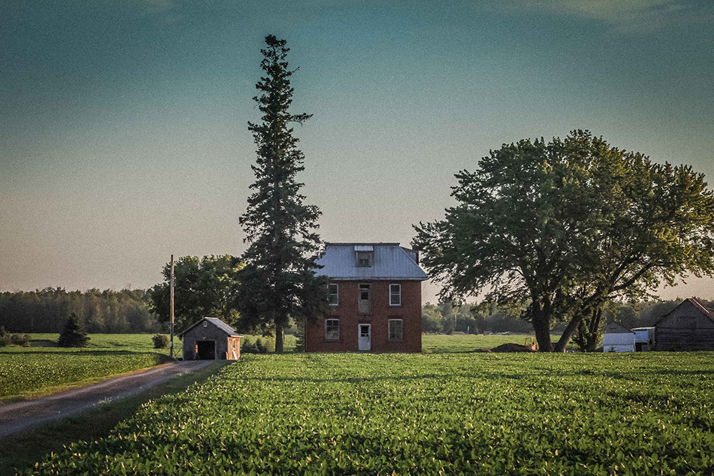 Tuesday Night Drive to Carp. Photo by Barry Gray.