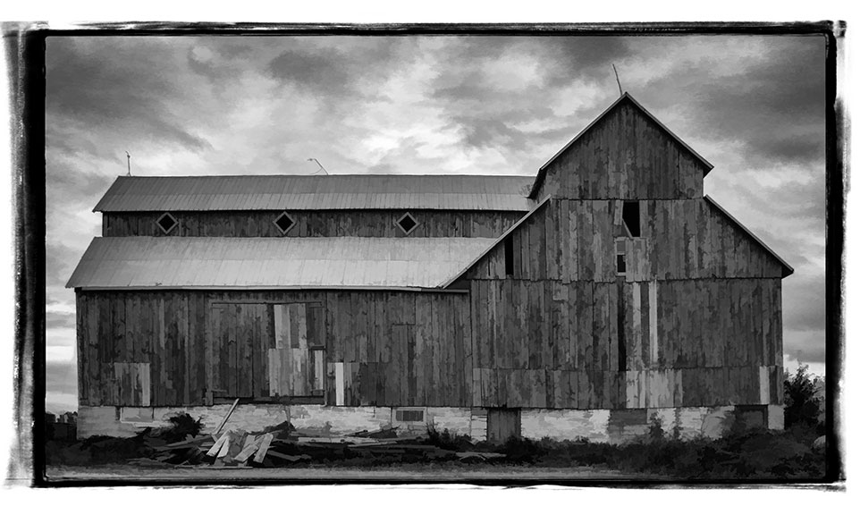 Bradley-Craig Barn, October 2015. Photo by Barry Gray.
