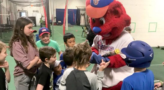 Ottawa Champions mascot Champ visited the Cubhouse during March Break.