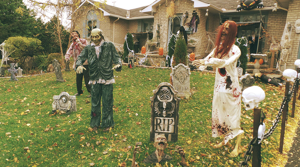 Halloween display at Sunnyside and Fernbank