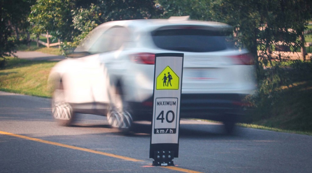 Speed sign on Hobin Street, near A. Lorne Cassidy school. Photo by Barry Gray.