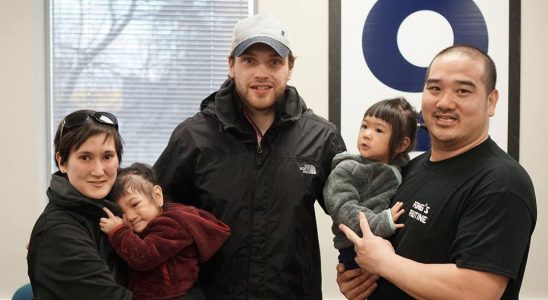 Left to right: Stephanie, MacKenzie, Bobby Ryan, MacKayla and Ata (aka Pong).